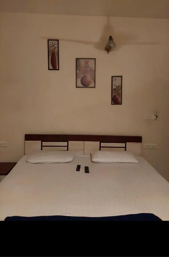 We One Comfort Inn Kochi Otel